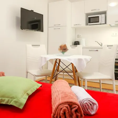 Apartment Suric Nin