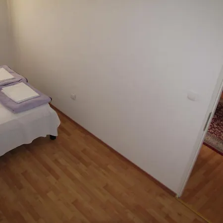Suric Apartment