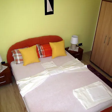 Suric Apartment Nin